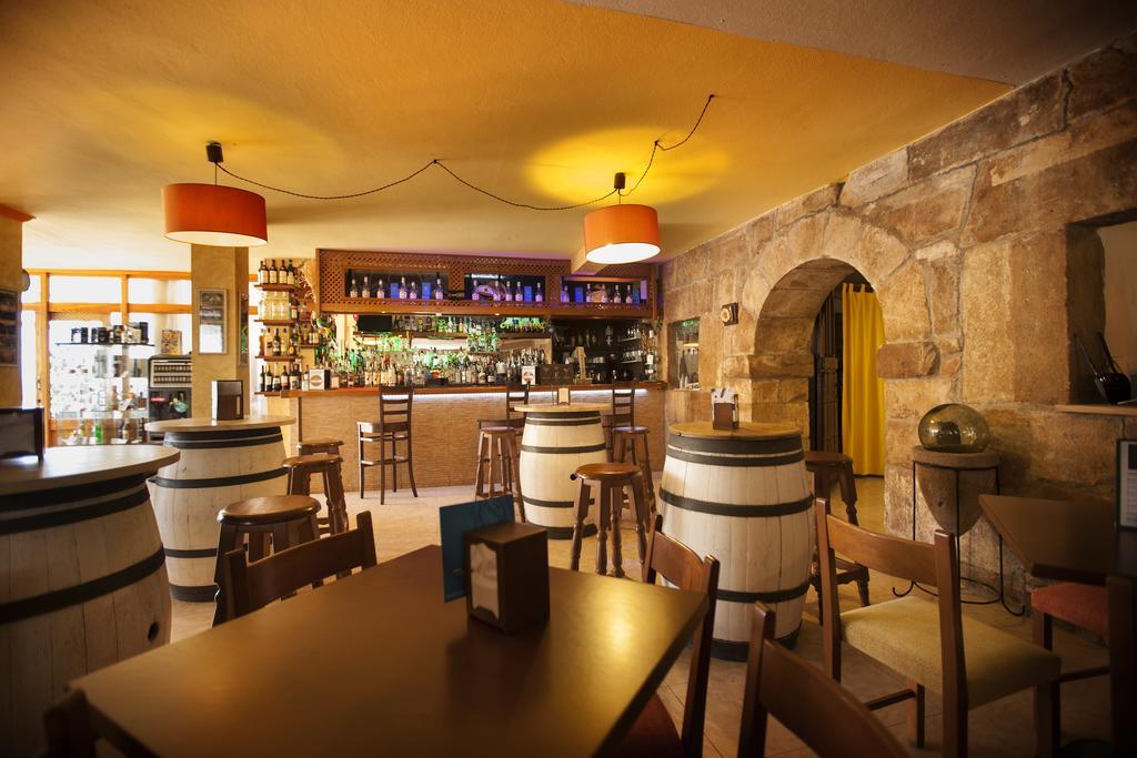 Cóbreces Hotel El Refugio 3 Estrellas מראה חיצוני תמונה