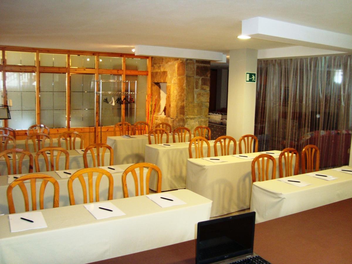 Cóbreces Hotel El Refugio 3 Estrellas מראה חיצוני תמונה
