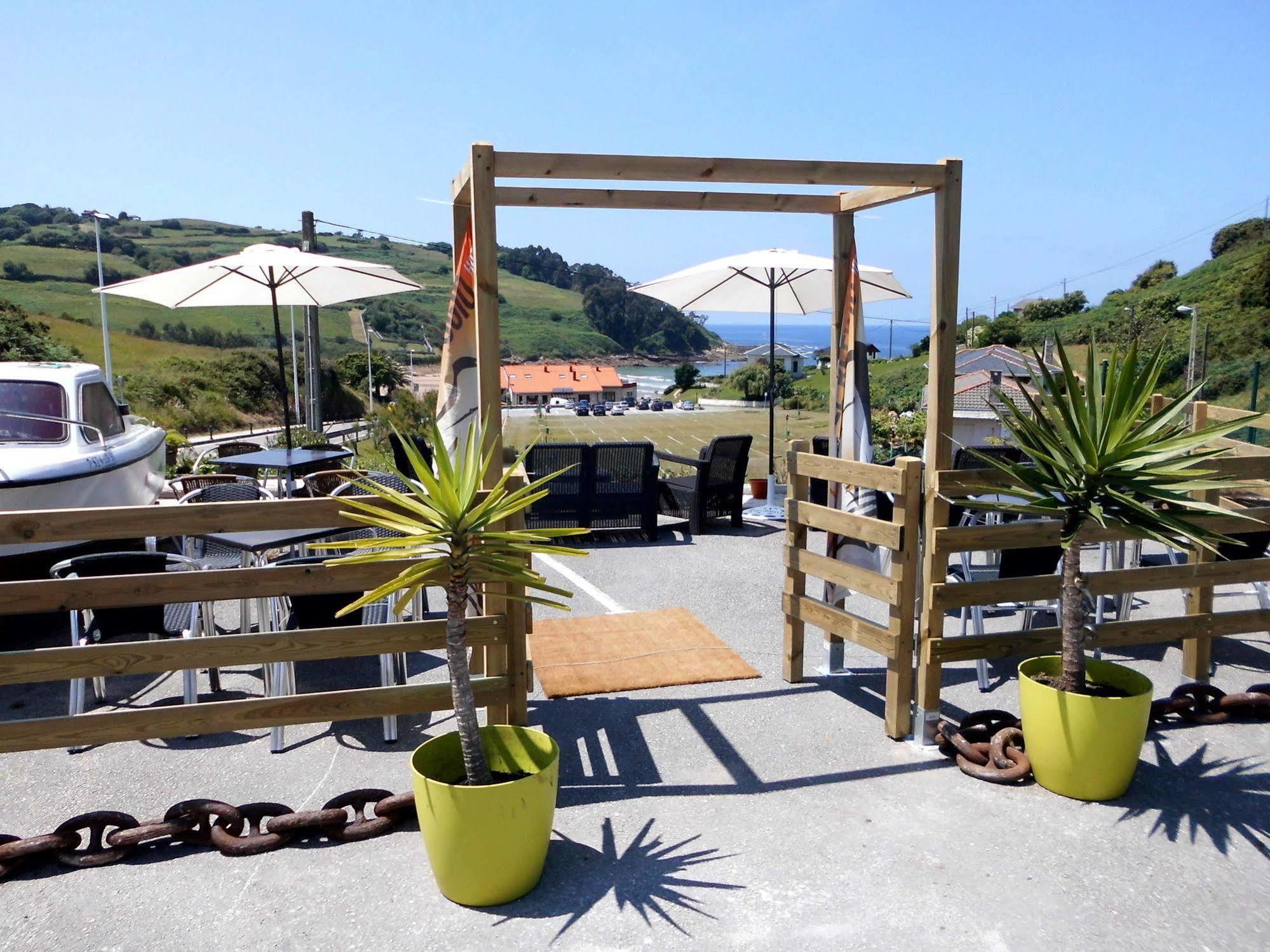 Cóbreces Hotel El Refugio 3 Estrellas מראה חיצוני תמונה