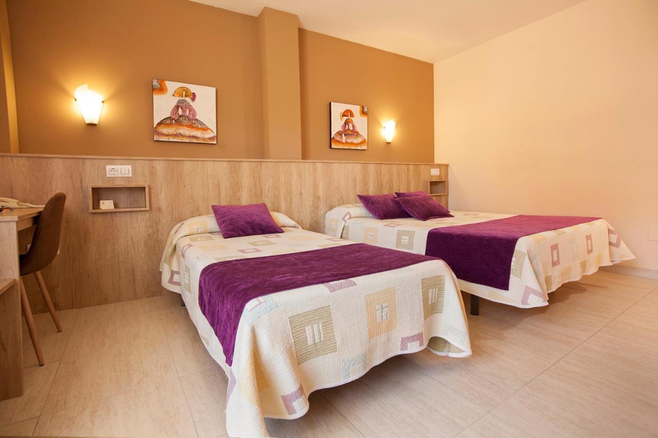 Cóbreces Hotel El Refugio 3 Estrellas מראה חיצוני תמונה